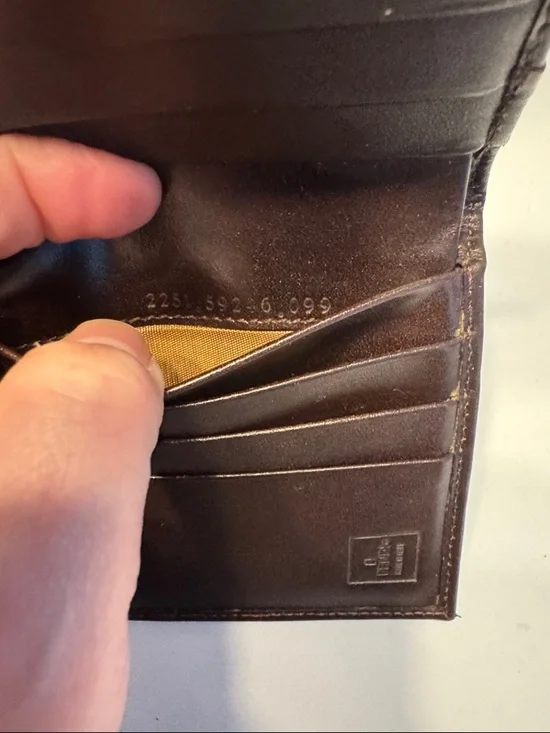 Authentic FENDI Wallet - Picture 12 of 12
